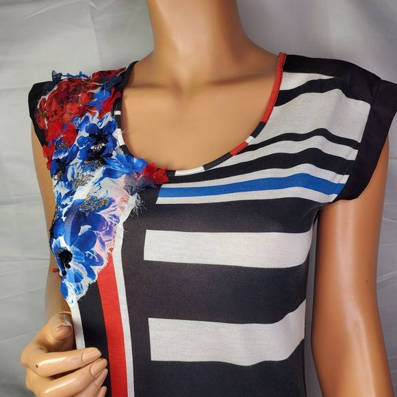 Desigual by Christian Lacroix Women's SS Blouse Stripes 3D Floral Applique Small - Picture 3 of 13